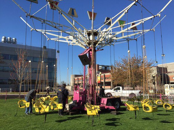 Large Swing Ride