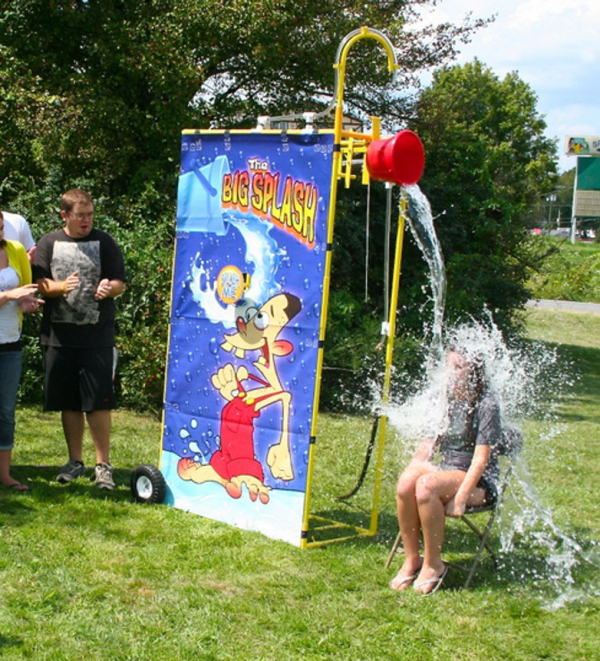 Dunk Tank Big Splash