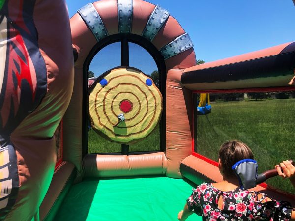 Inflatable Axe Throwing - Image 2