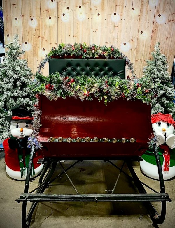 Holiday Sleigh - Image 2