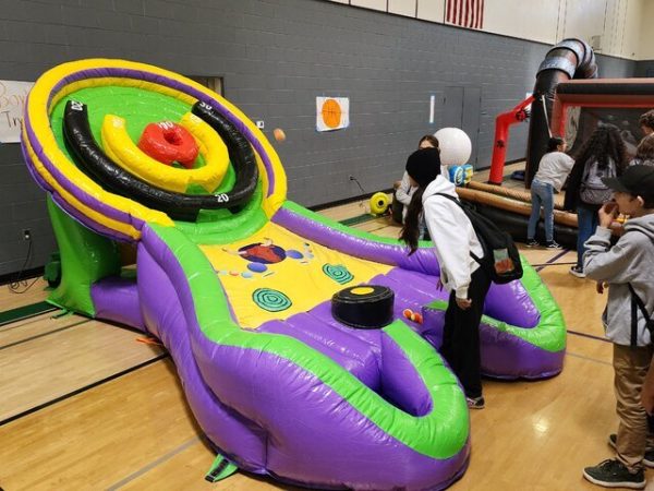 INFLATABLE CARNIVAL GAMES – Bullseye Ball - Image 2