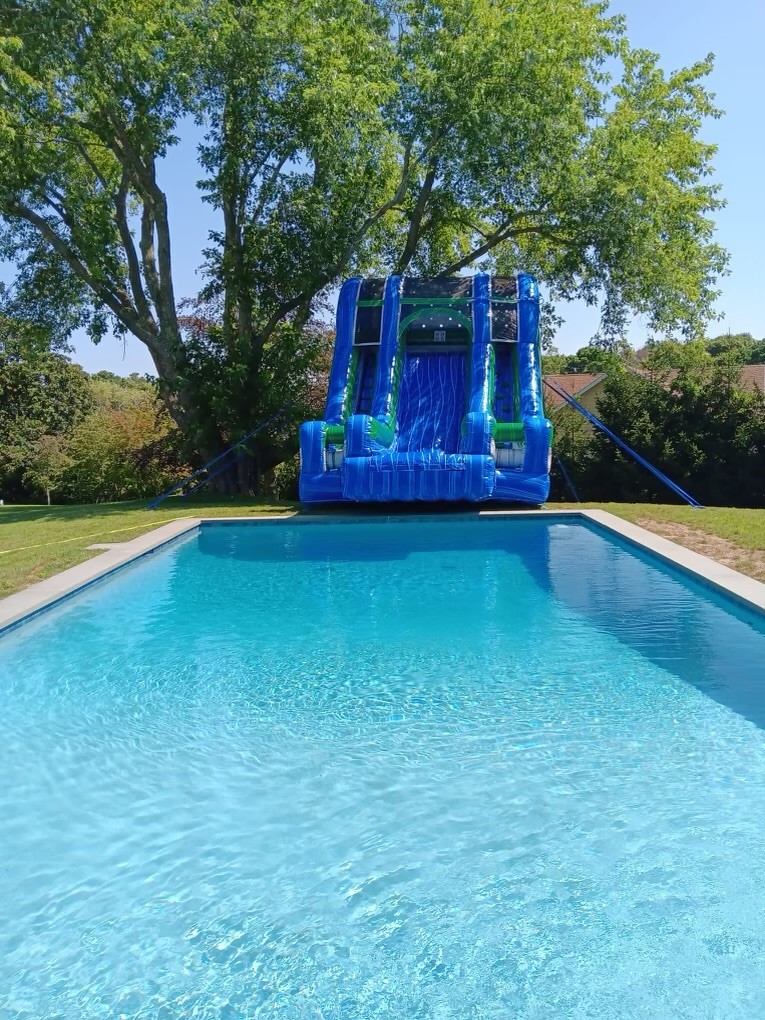 Slide – 18′ Pool Slide