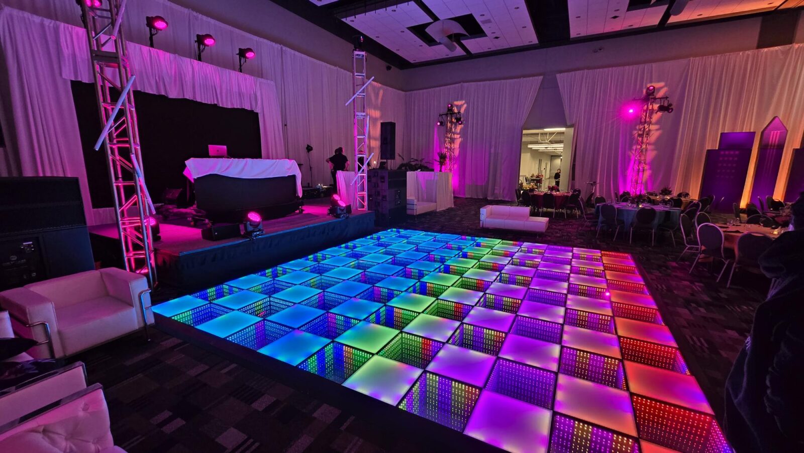 DANCE FLOORS